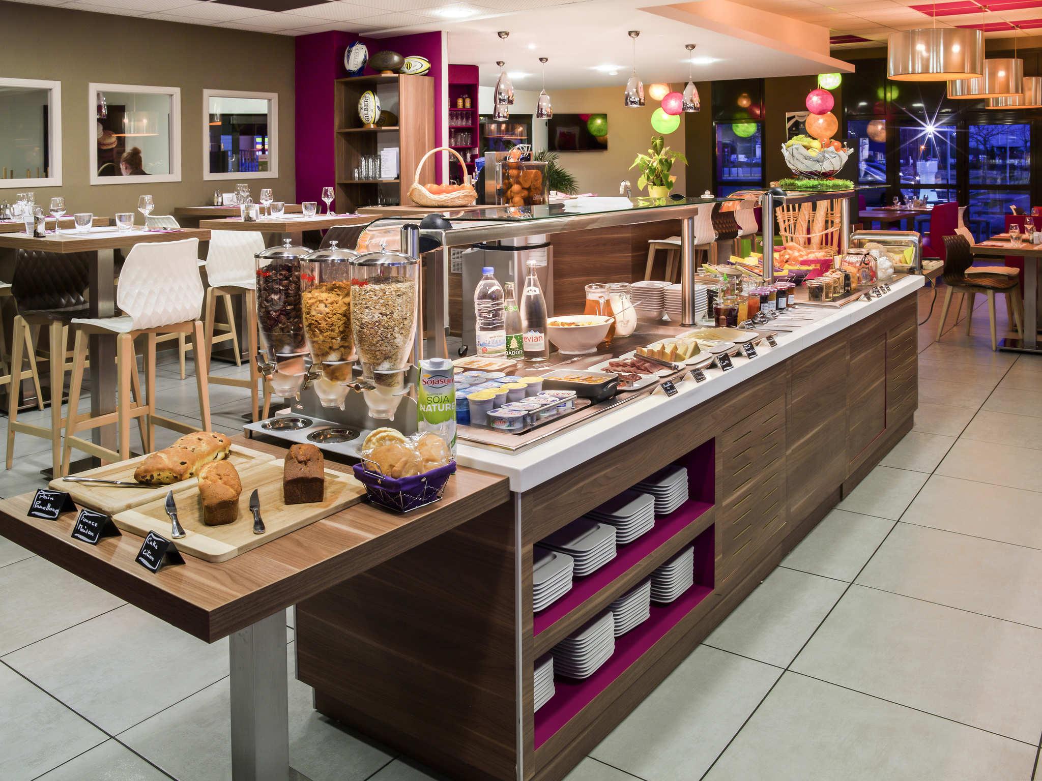 Ibis Styles Castres Hotel Bagian luar foto
