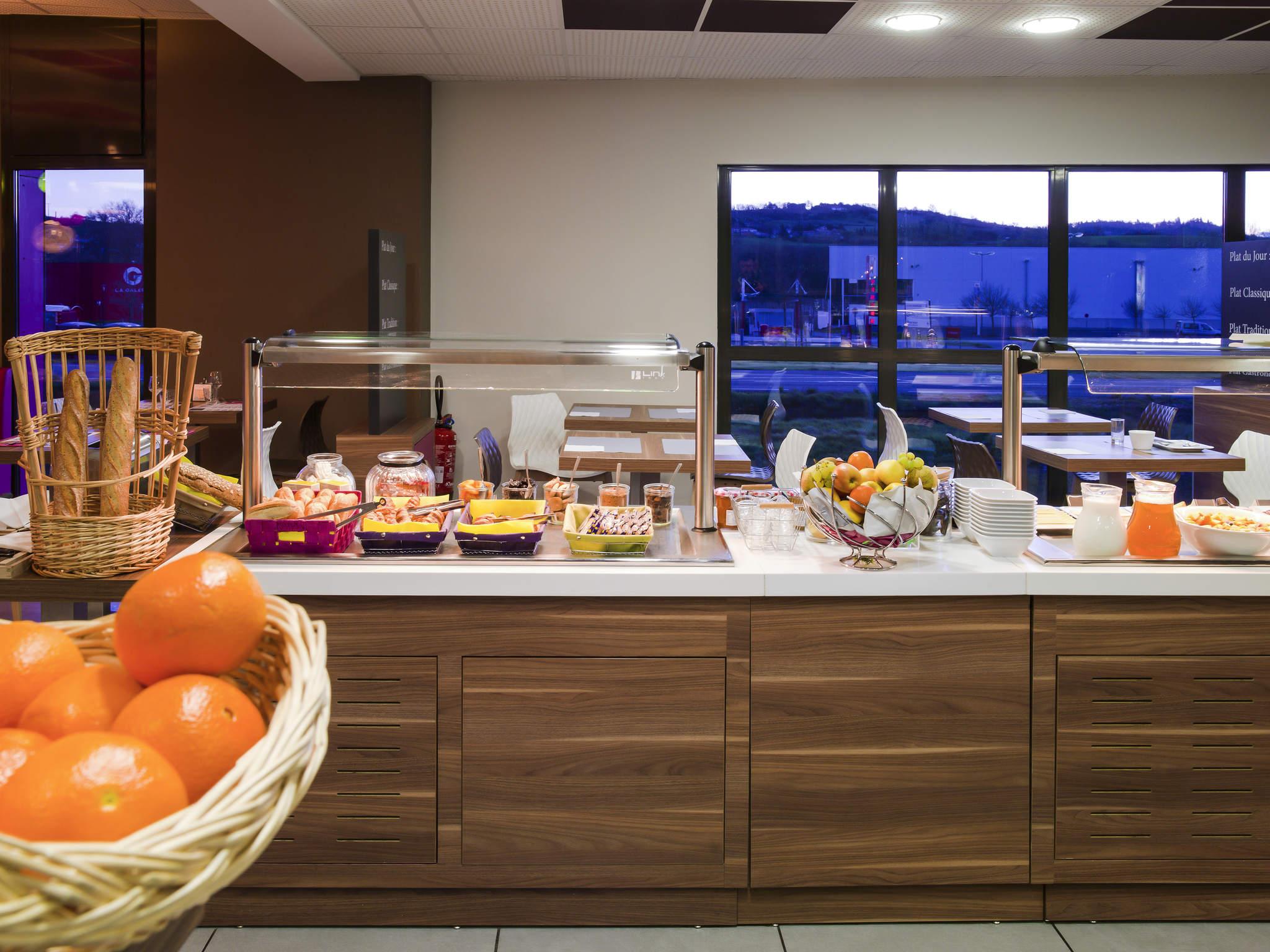 Ibis Styles Castres Hotel Bagian luar foto